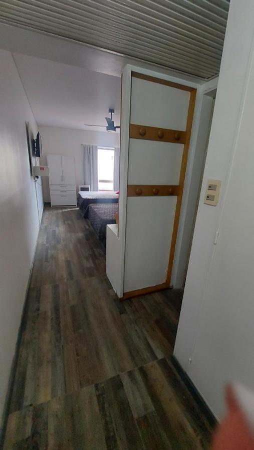 Апартаменты Departamento En Microcentro Буэнос-Айрес Номер фото